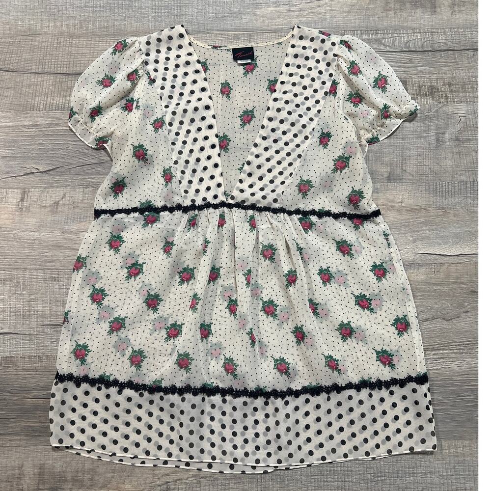 Torrid Y2K 1X Blouse Top Polka Dot V Neck Strawberry Cottage Babydoll Feminine